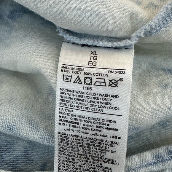 Old Navy Blue and White Tie-Dye Blouse tie up back flowy baby doll shirt size XL - Picture 5 of 7